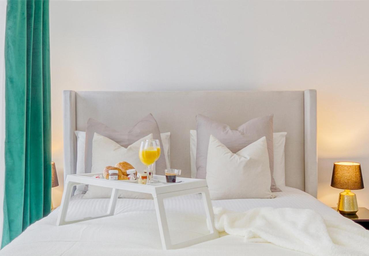 Cinema Moon Luxury - Gare 3Min - Proche Paris Apartment Massy  Exterior photo