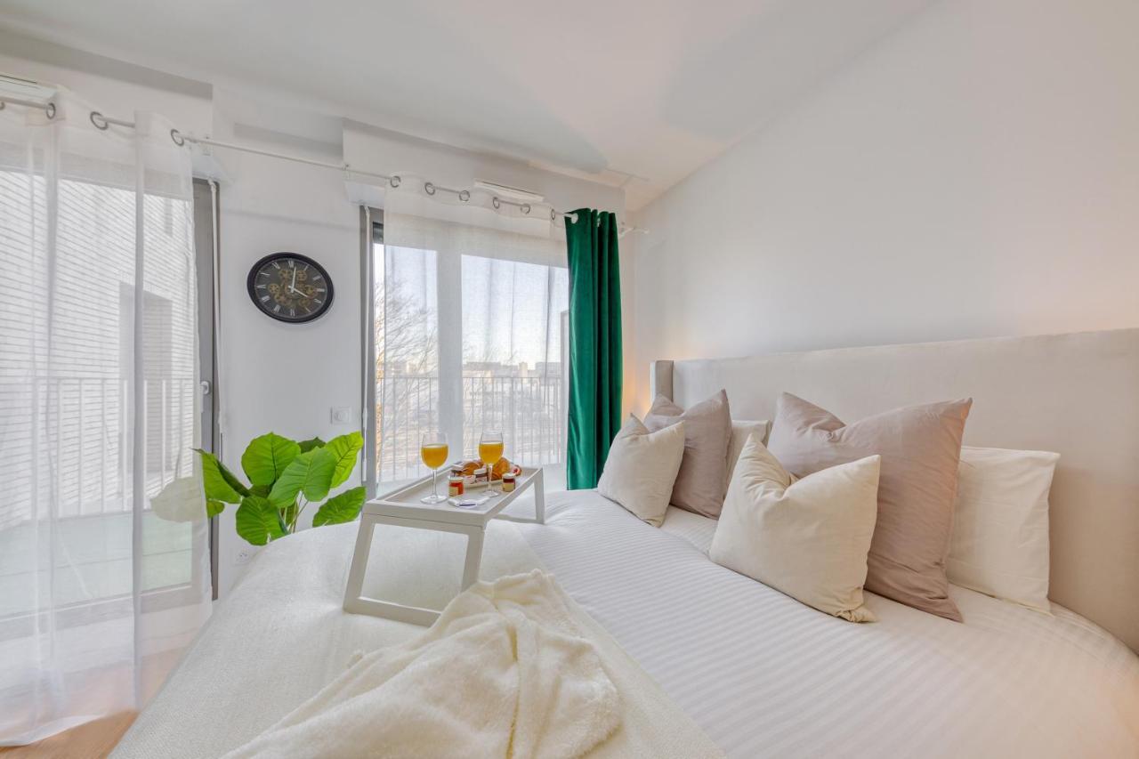 Cinema Moon Luxury - Gare 3Min - Proche Paris Apartment Massy  Exterior photo